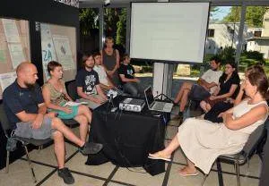 3dab27268f303576b11adc170841d537 300 208 m3