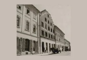 6fc91b154d6c7fdaeda85ded0cfcf270 300 208 m3