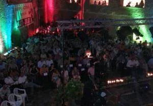 7183788226f20652f10e11a3bd3d675d 300 208 m3