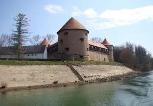 938bcabb1bb99d7e309d0439b095bbc2 300 208 m3