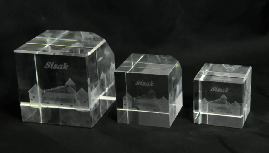 Kocka 3D Stari grad velika srednja mala 350 kn 150 kn 120 kn