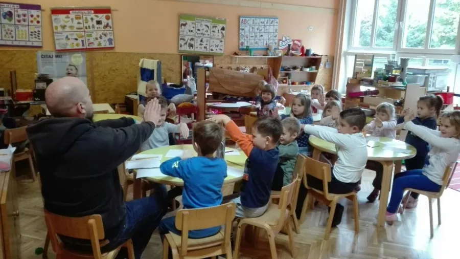 Image 0 02 05 2275f1994307cd3193d92cf5d1c220bb61495ba12477ddbfe2f11fdf49492ac8 V