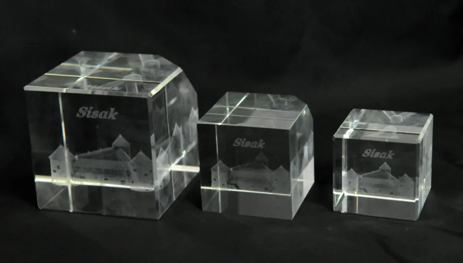 Kocka 3D Stari grad velika srednja mala 350 kn 150 kn 120 kn