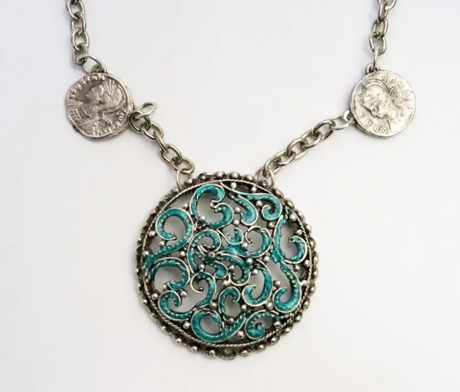 Medaljon GMS S, 13 € (2)