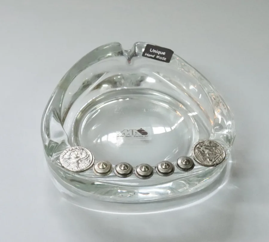 Pepeljara staklo, 12 €